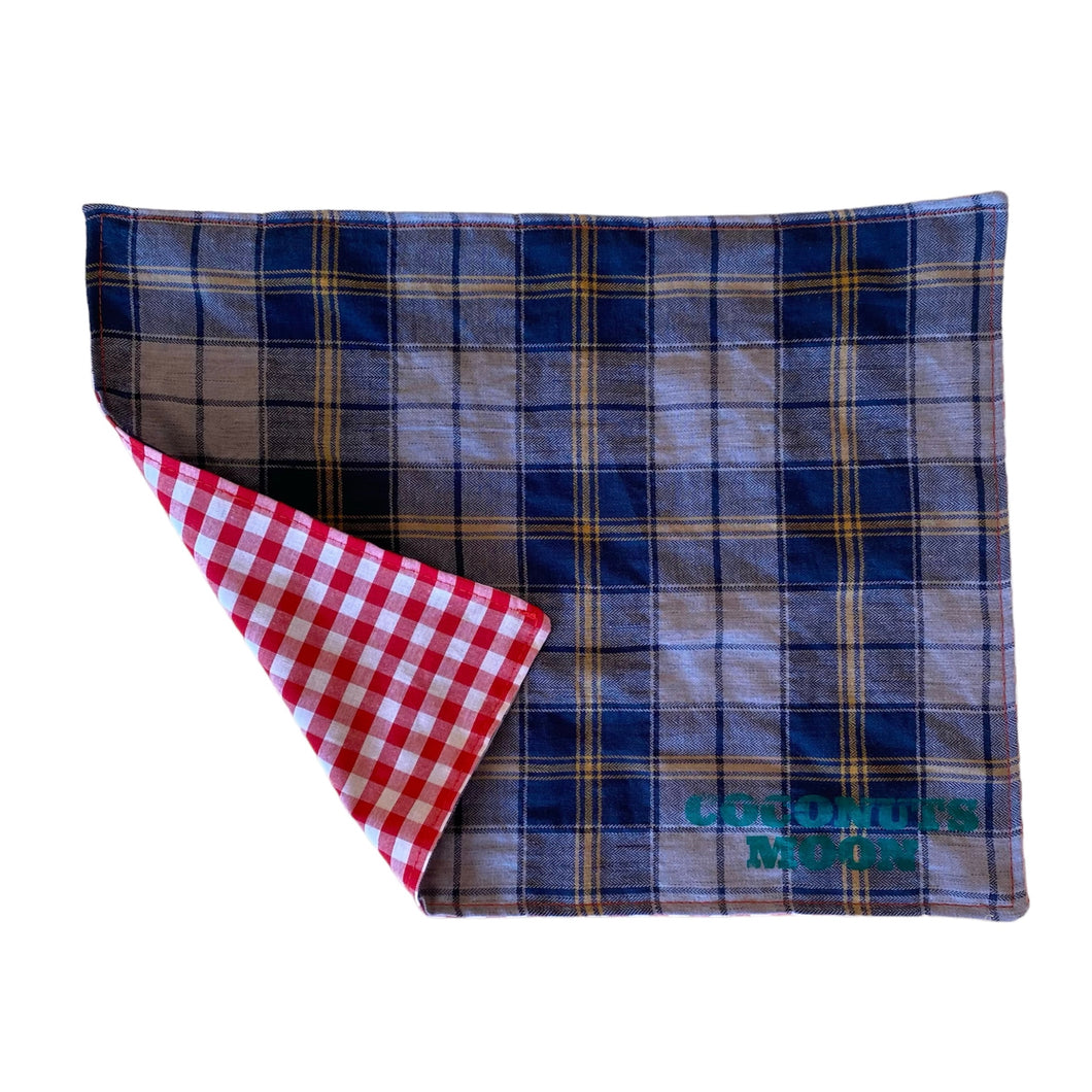 plaid table mat